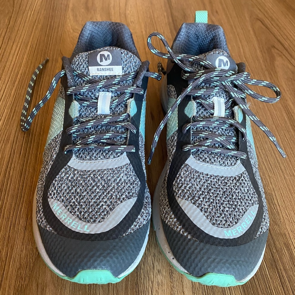 Merrell Banshee Hybrid Trail shoe US 7